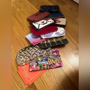 bundle of 12 ipsy bags